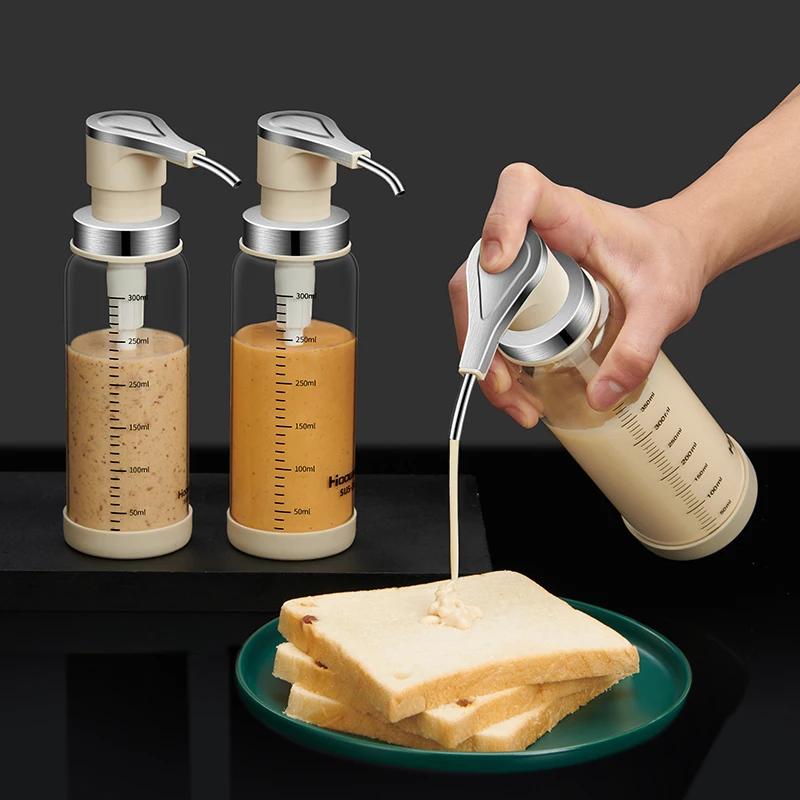 Austernsauce-Flasche aus hochborosilikatglas mit Skala, Vakuumpumpen-Extruder, Küchen-Ketchup- und Saucenflasche mit Presswerkzeug