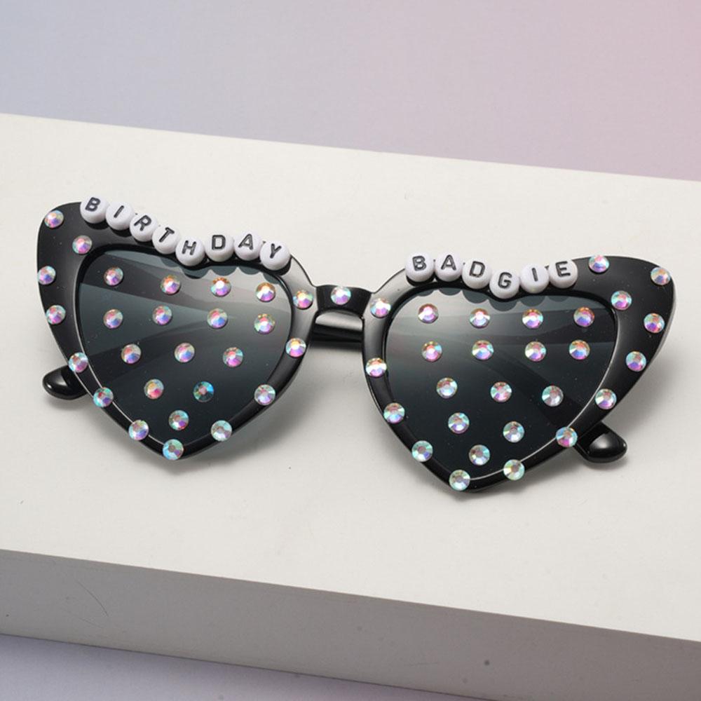 Sparkly Diamond Heart Shaped Sunglasses Women Luxury Designer Letter Birthday Sun Glasses Female Trendy UV400 Party Eyewear Prop