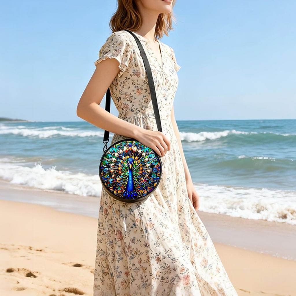 Peacock Print Round Shoulder Bag Casual Messenger Bag for Woman Best Gifts 2D Flat Casual Daily Crossbody Bag