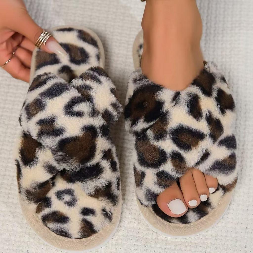 Open ** fork with fluffy slippers indoor non-slip home slippers four seasons fashion sense