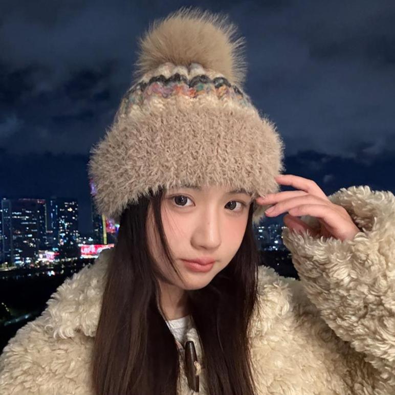 Color Knitted Wool Hat Women's Winter Retro Ear Protection Hat Sweet and Cute Cold and Warm Cold Hat
