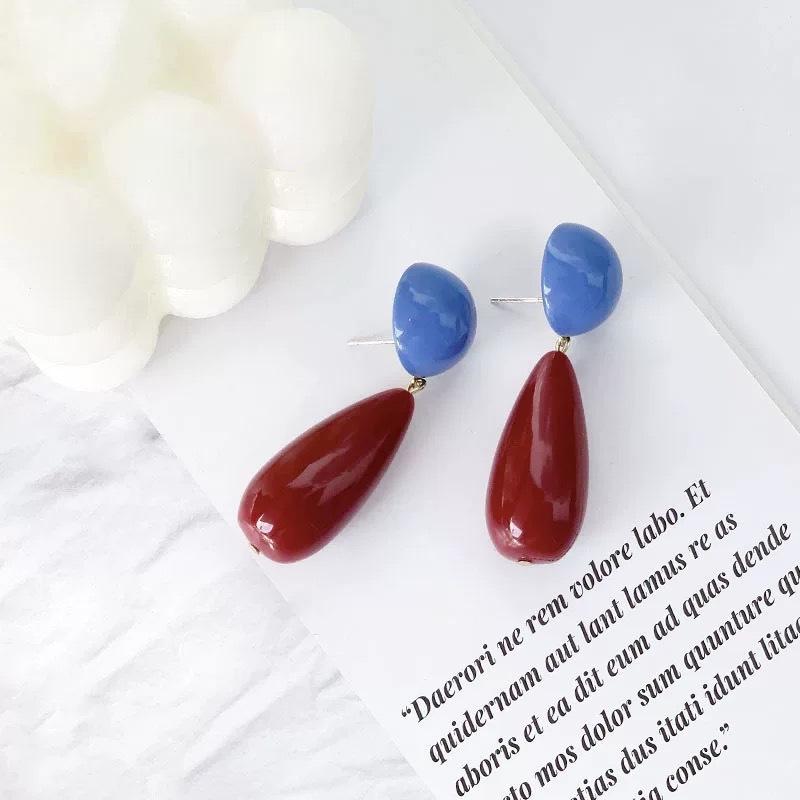 New Retro Hong Kong Style Contrasting Water Drop Earrings for Women 111 Silver Needle Temperament High-end Long Earrings Earrings