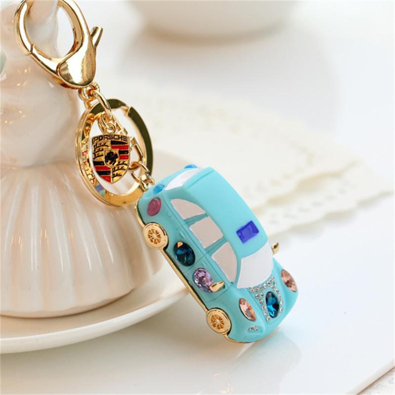 Fashion Alloy Metal Car Key Chain Keychain Charm Women Handbag Crystal Pendant Luxury Model Car Accessories Keyfob