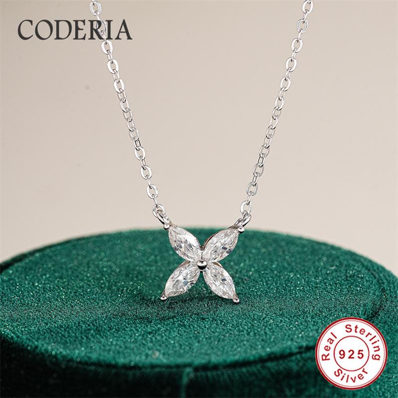 

Single 0.3CT Moissanite Necklace Plated with 14K White Gold Fashion 925 Silver Four-Leaf Clover Pendant Clavicle Chain