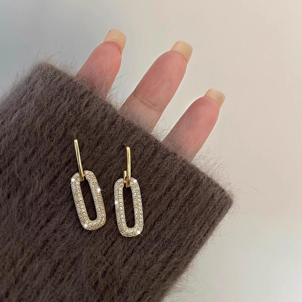 Long Square Niche High-end Earrings