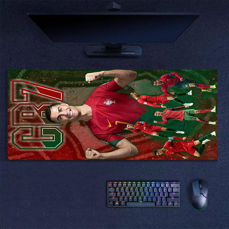 Tappetino Mouse Cristiano Ronaldo, Tappetino da Scrivania XXL Antiscivolo per Gaming, Laptop e Tablet, Tappetino per Mini PC con Bordi Cuciti