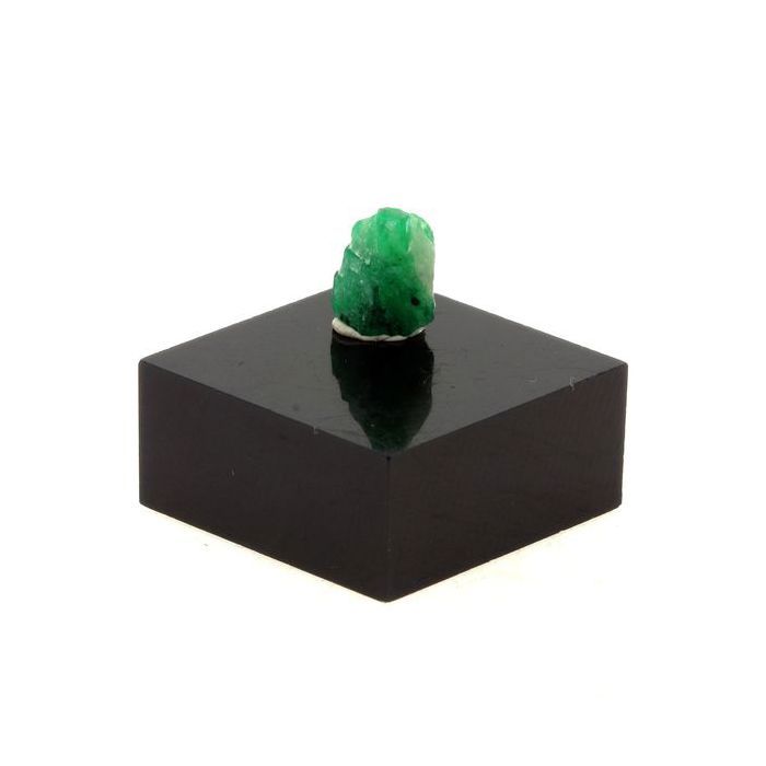 Pierres et Minéraux. Emeraude. 1.91 ct. Mingora emerald deposit, Swat District, Pakistan.