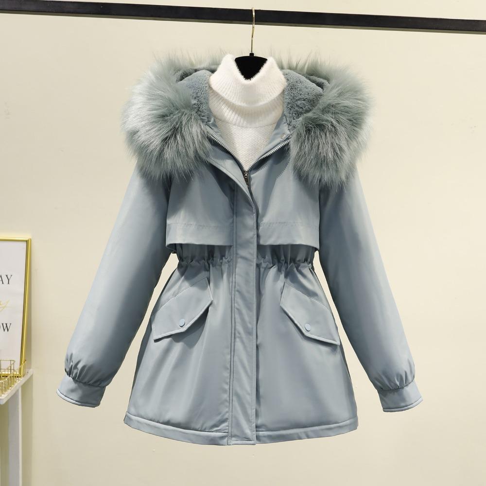 Women's Winter Parka – Short, Loose-Fit Plus-Size Down-Padded Jacket and Velvet-Lined Thick Quilted Jacket