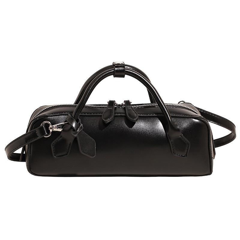 Premium sense niche trend portable baguette bag women's 2 new shoulder bag personalized versatile messenger pillow bag