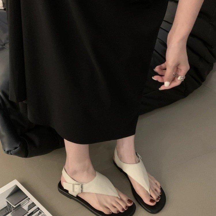 Fairy toe sandals girl 2025 summer new fashion casual flat toe buckle with cool slippers