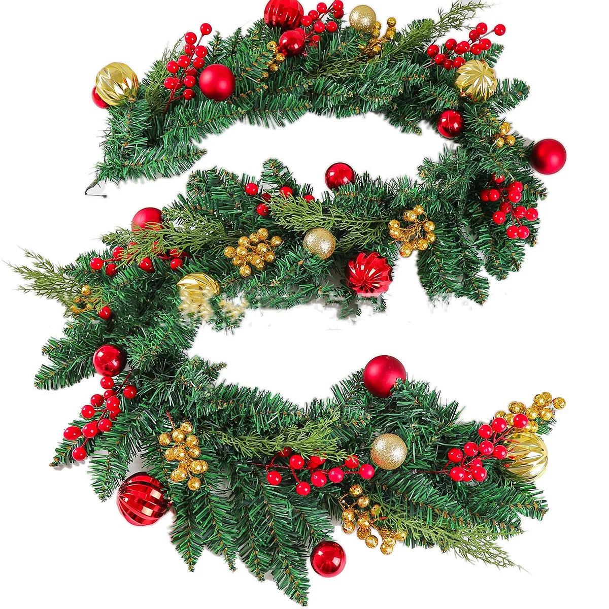 

Christmas Garland with Pinecones Red Berries, Artificial Rattan for Xmas Tree Stairs, Door New Year Decoration 1.8m
