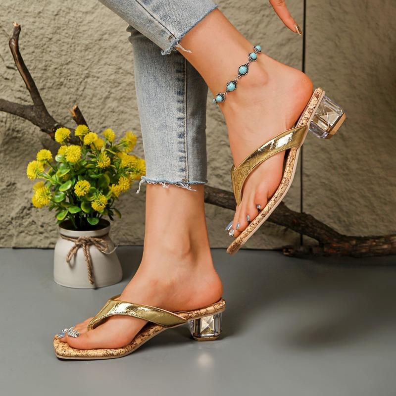 Beach Vacation High-heel Flip-flops Women's 2026 Spring and Summer Outer Wear Thick-heel Square-toe Clip Flip-flops