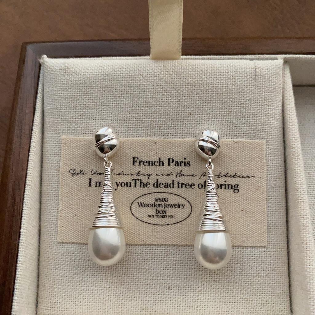 French Drop-shaped Pearl Earrings Temperament Minimalist Retro Elegant Earrings