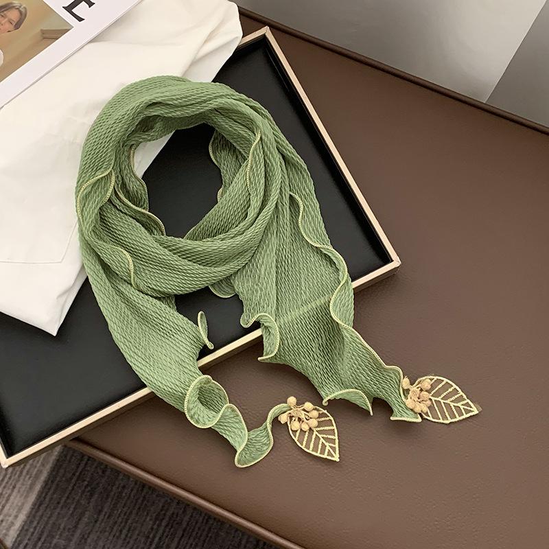 Triangle scarf scarf female personality design small leaf pendant scarf curved edge headscarf headband hair tie silk scarf waist