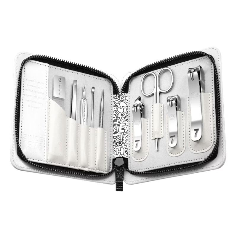 THREE SEVEN Graffiti White 9-Piece Manicure Set