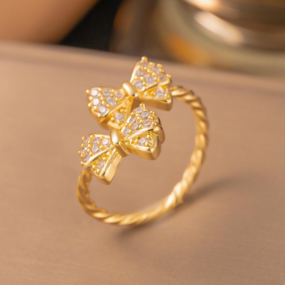 Micro-Inlaid Zircon Fashion Open Ring - Adjustable Luxury Index Finger Jewelry for Women