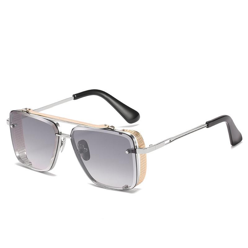 Occhiali da Sole Uomo Classici Lusso Alta Qualità Steampunk Dorati Moda Occhiali da Sole per Donna Specchio Quadrati Metallo Top Piatto Ombreggiati