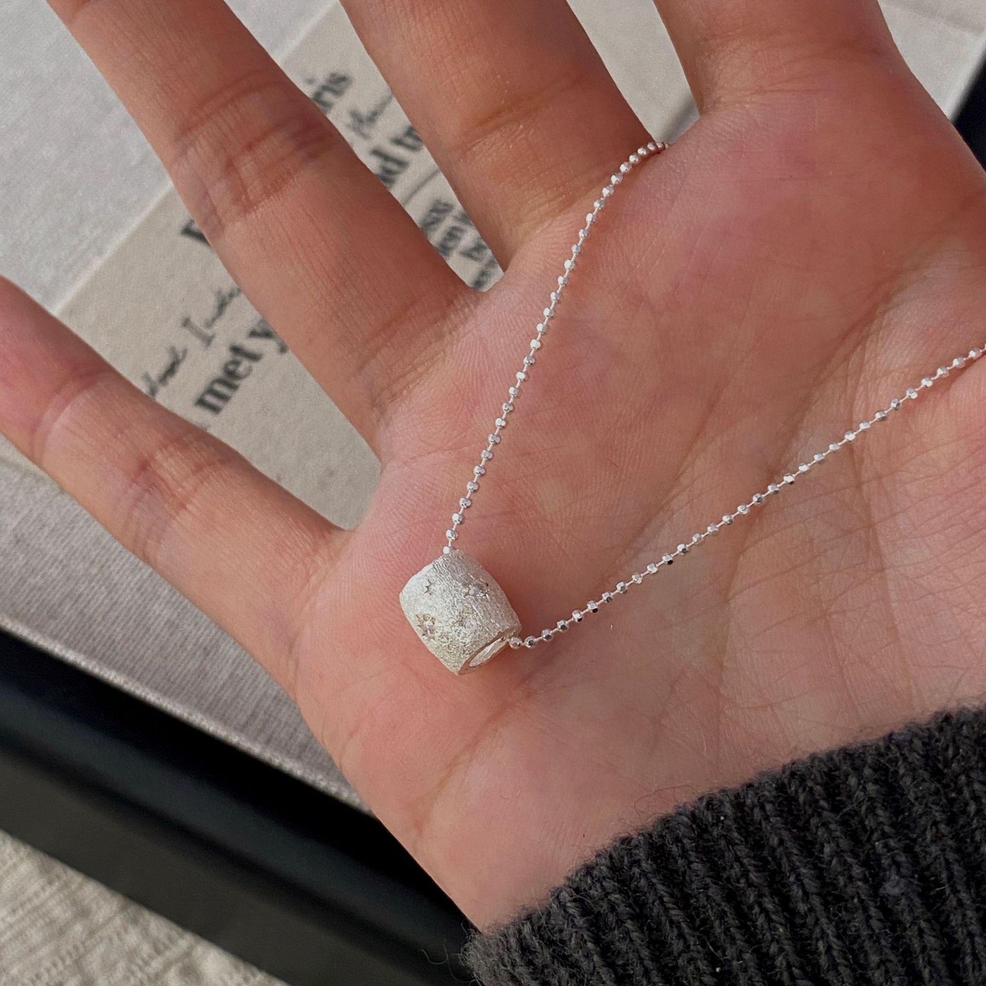 

S925 sterling silver Passepartout round ball gypsy necklace female Korean ins style niche high-end temperament collarbone chain