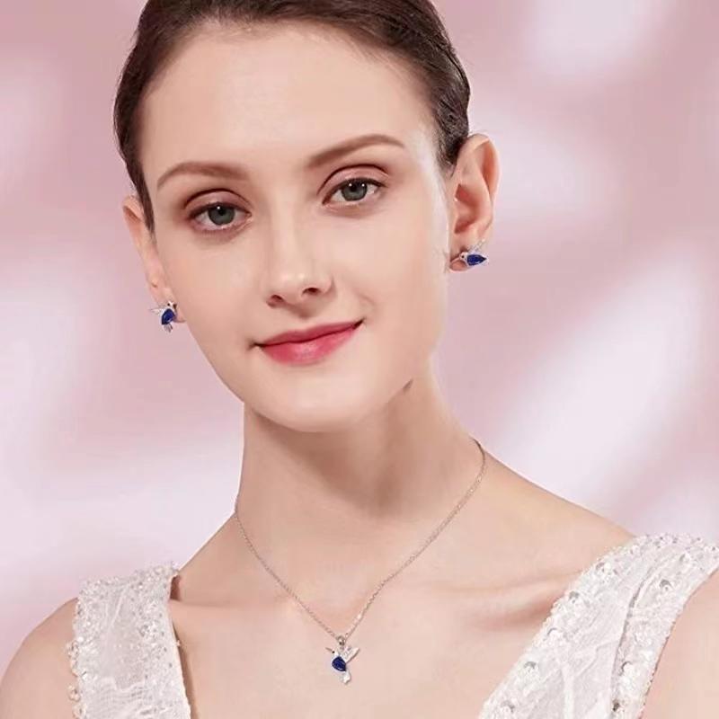Hummingbird Jewelry Set Silver Plated Chain Necklace Stud Earrings with Green Black Crystal Pendant Women Girlfriend Mom Jewelry