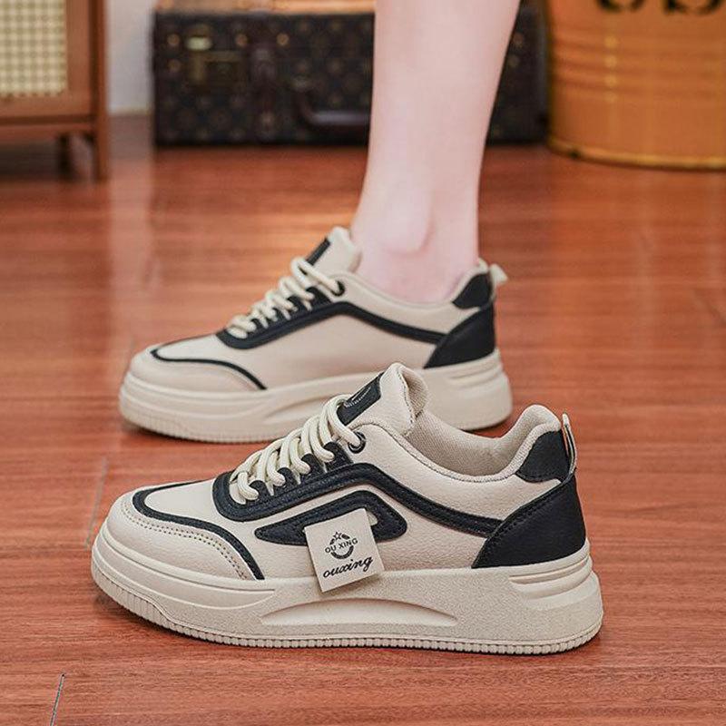 Sports and Leisure Board Shoes Women's Spring and Autumn 2025 New Little White Shoes Popular Versatile Campus Style Student Shoes