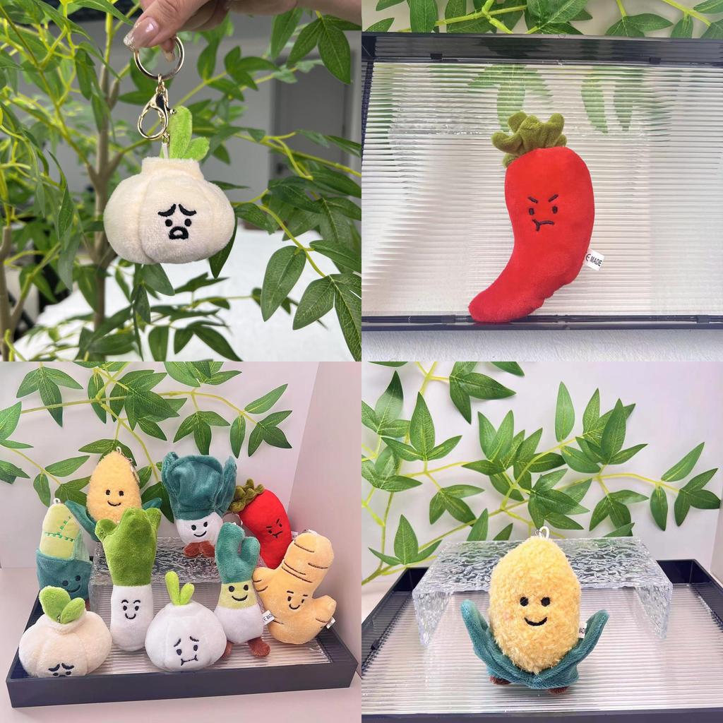 Entzückender Plüsch-Gemüse-Schlüsselanhänger Plüschtier mit niedlichen Knoblauch-, Zwiebel- und Paprika-Designs