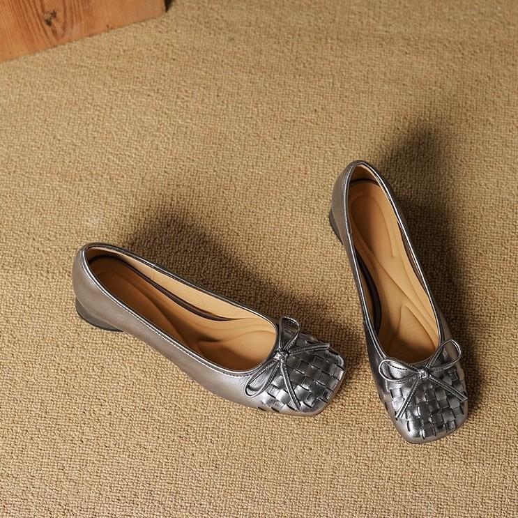 

2025 новые летние французские туфли-лодочки на плоской подошве с мелким вырезом, темпераментные, одинарные, с бантом, туфли Мэри Джейн, повседневные, универсальные женские туфли 40