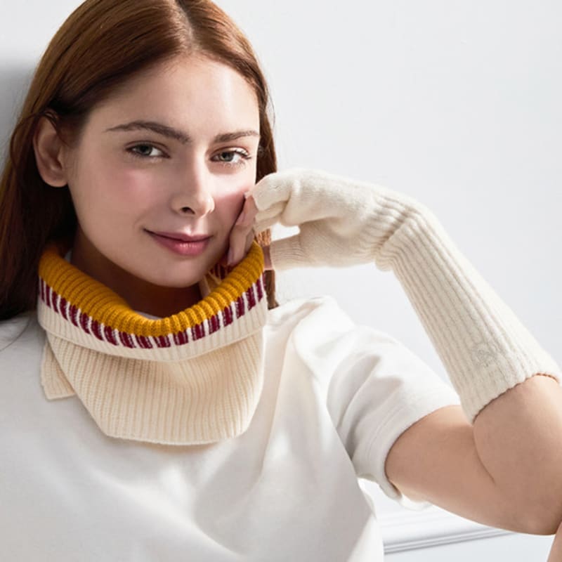 Nitina Wool Knit Hand Warmer IV