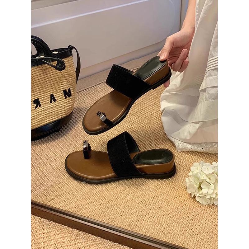 Französische Retro-Zehentrenner Damen-Oberbekleidung 2025 neue Mode vielseitiger Rock Strand-Slipper