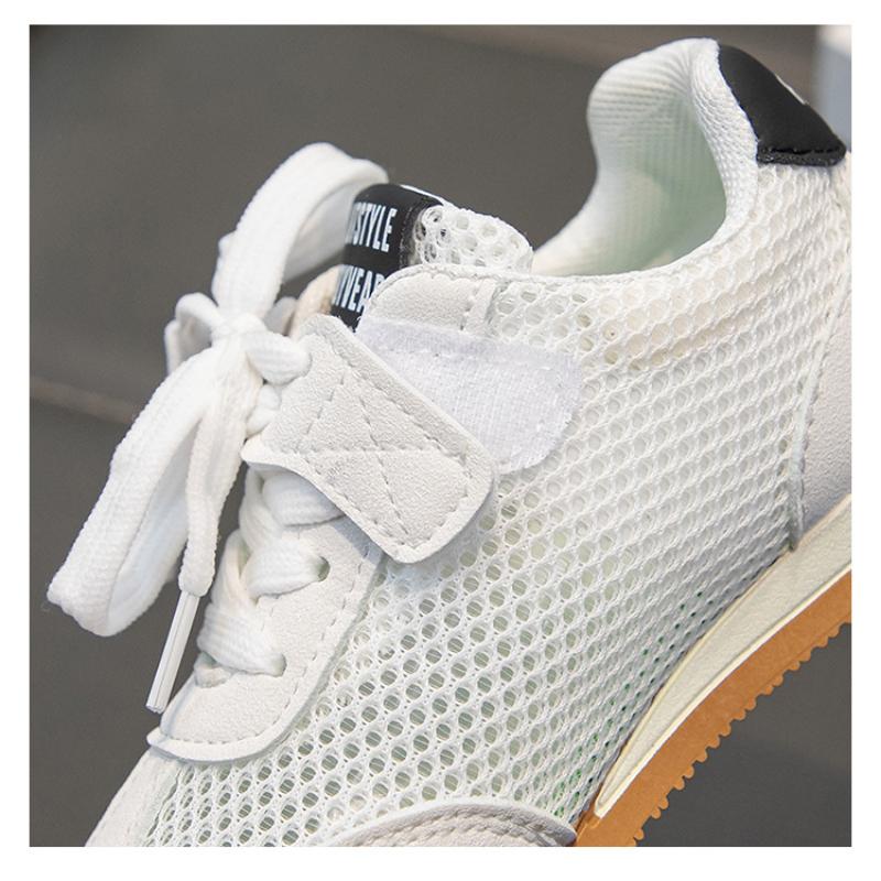 Nové prodyšné chlapecké a dívčí pohodlné sportovní boty módní měkká podrážka německé tréninkové boty