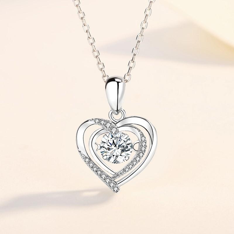 Love Heart-shaped Smart Necklace for Women, Beating Heart Pendant, Collarbone Chain, Neck Chain