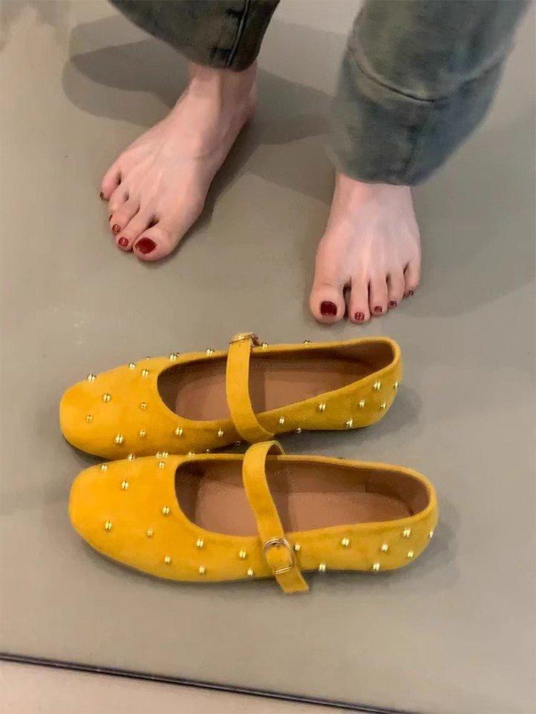 

Soft leather version~ Fairy wind square head Mary Jane shoes female shallow mouth one-word buckle rivet single shoes gentle temperament evening shoes 35 жёлтый