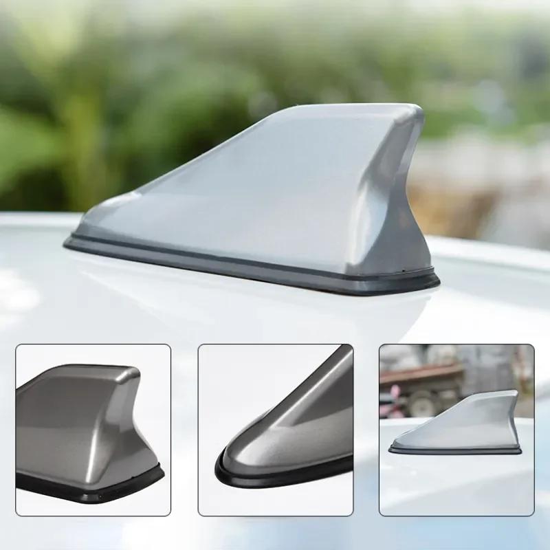 Universal Carbon Fiber Look Car Roof Top Mount Shark Fin Aerial Antenna Toppers Auto Radio AM FM Antenna Signal Amplifier