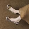 2025 Autumn New Square Head Flats New Retro Plaid Single Shoes