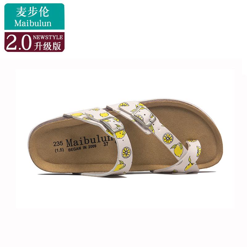 Fashion Low-top cork beach flip-flops beaded couple beach flip-flops soft heel flat slippers women summer unisex slippers