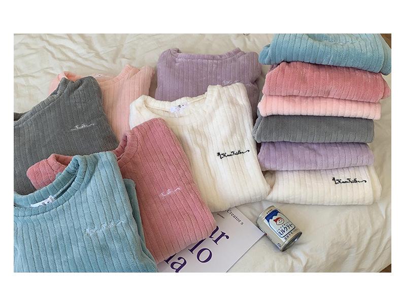 Women's Striped Flannel Pajama Set - Cozy Two-Piece Coral Fleece Home Wear for Autumn and Winter