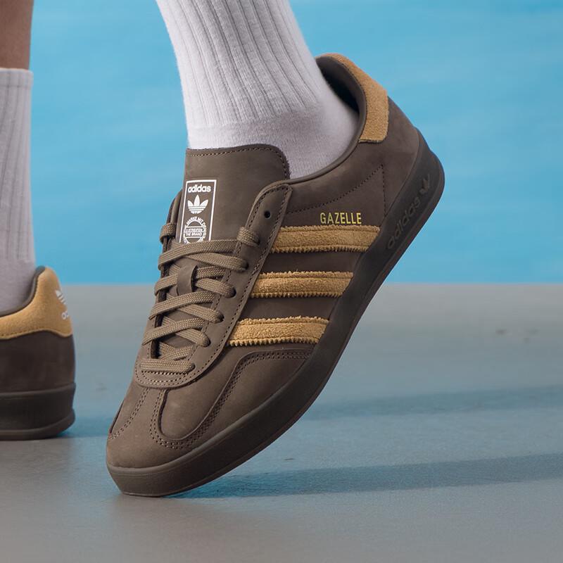 

Adidas JQ8386 Unisex Low-Top Lifestyle Sneakers 39