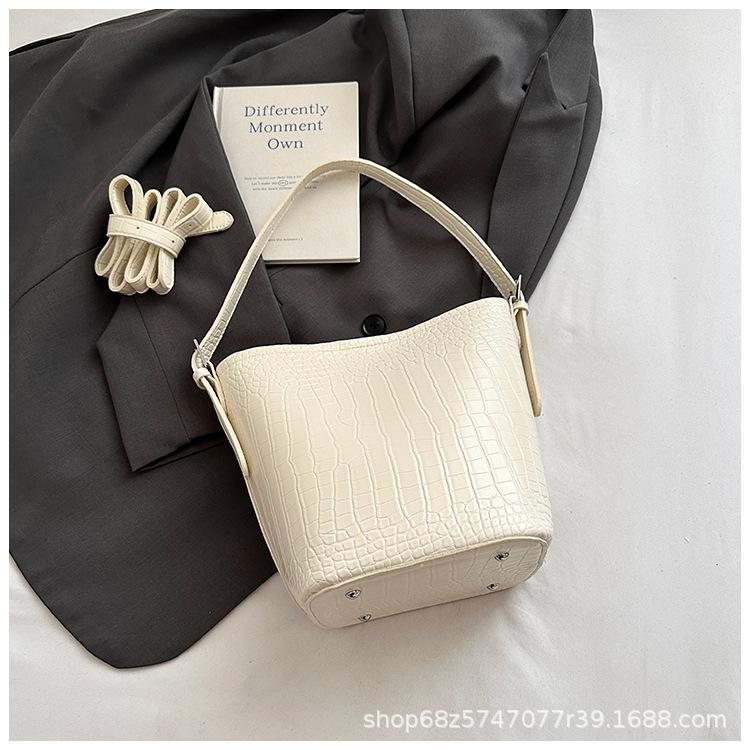 Premium Light Luxury Stone Pattern Tote Bag Women's 2025 New Large-capacity Commuter Underarm Bag Shoulder Messenger Bag