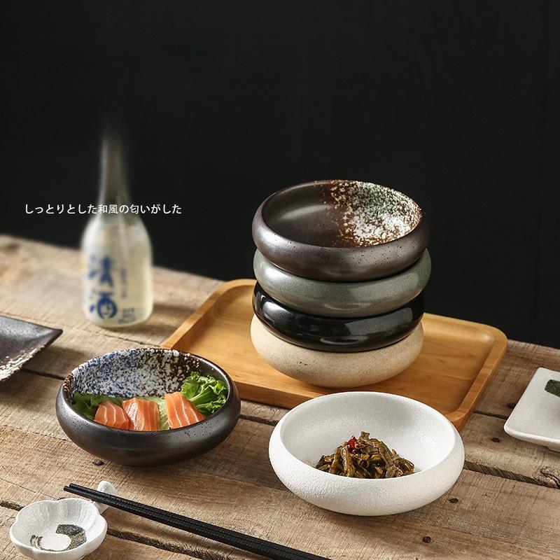 Japanische schwarze Keramikschale Sushi Sashimi Schale Neues chinesisches Geschirr Kommerzielle Nutzung