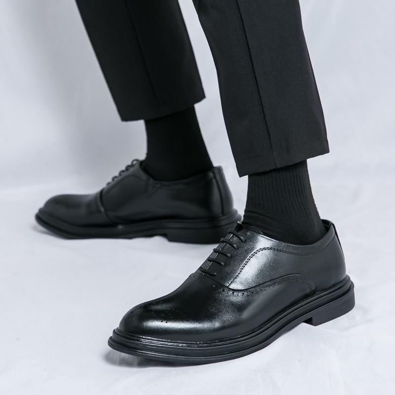 Men's Pointed Leather Shoes Minimalist and Versatile Style Daily Casual Business Outdoor Party Men's Fashionable British Sho