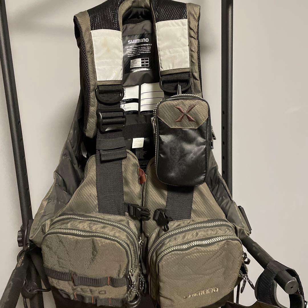 Used Shimano XEFO floating vest