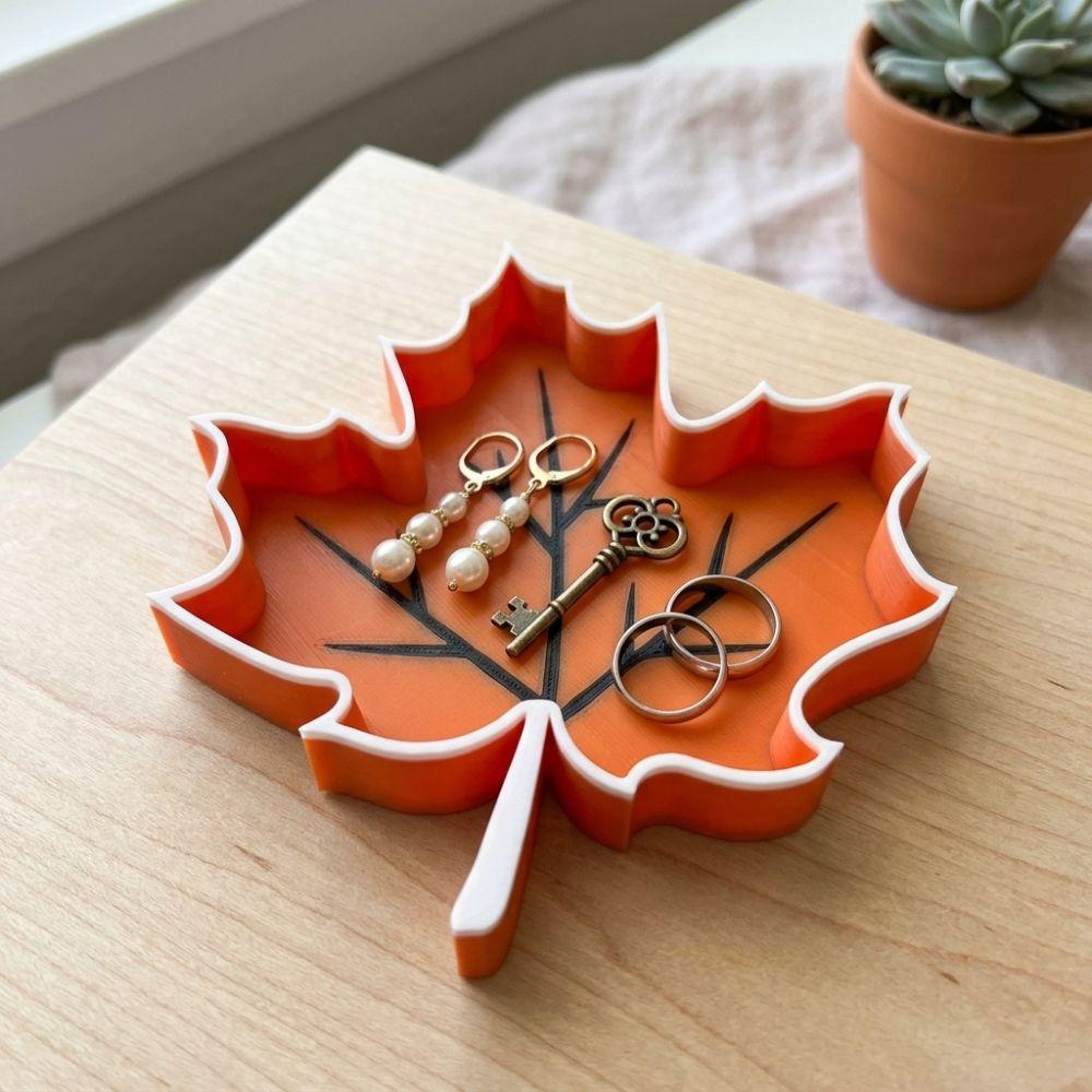 3D Printed Autumn Leaf Storage Tray Plastic Desktop Jewelry Holder Desk Decor