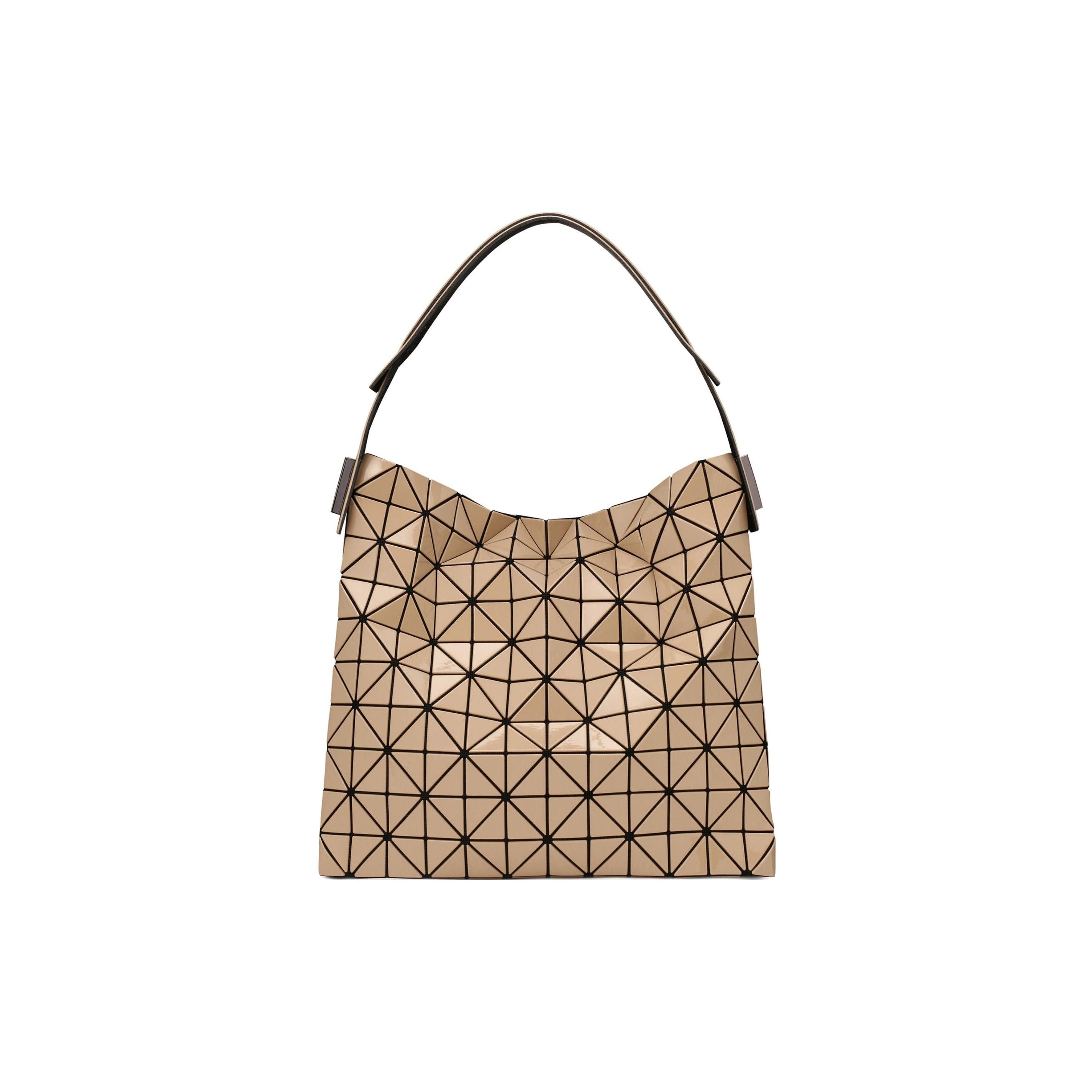 

New ISSEY MIYAKE Baguette Polyvinyl Chloride Resin Shoulder Bag Women s Light Umber BB31-AG472-41 33.5*5.6*27.4CM