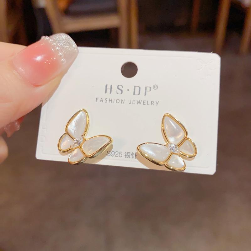Chic 925 Silver Needle Natural Mother Of Pearl Butterfly Stud Earrings For Women