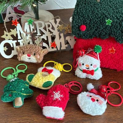 Niedlicher Weihnachts Plüschpuppen Schlüsselanhänger Cartoon Weihnachtsmann Schneemann Weihnachtsbaum Rucksackanhänger Dekorative Accessoires Geschenk