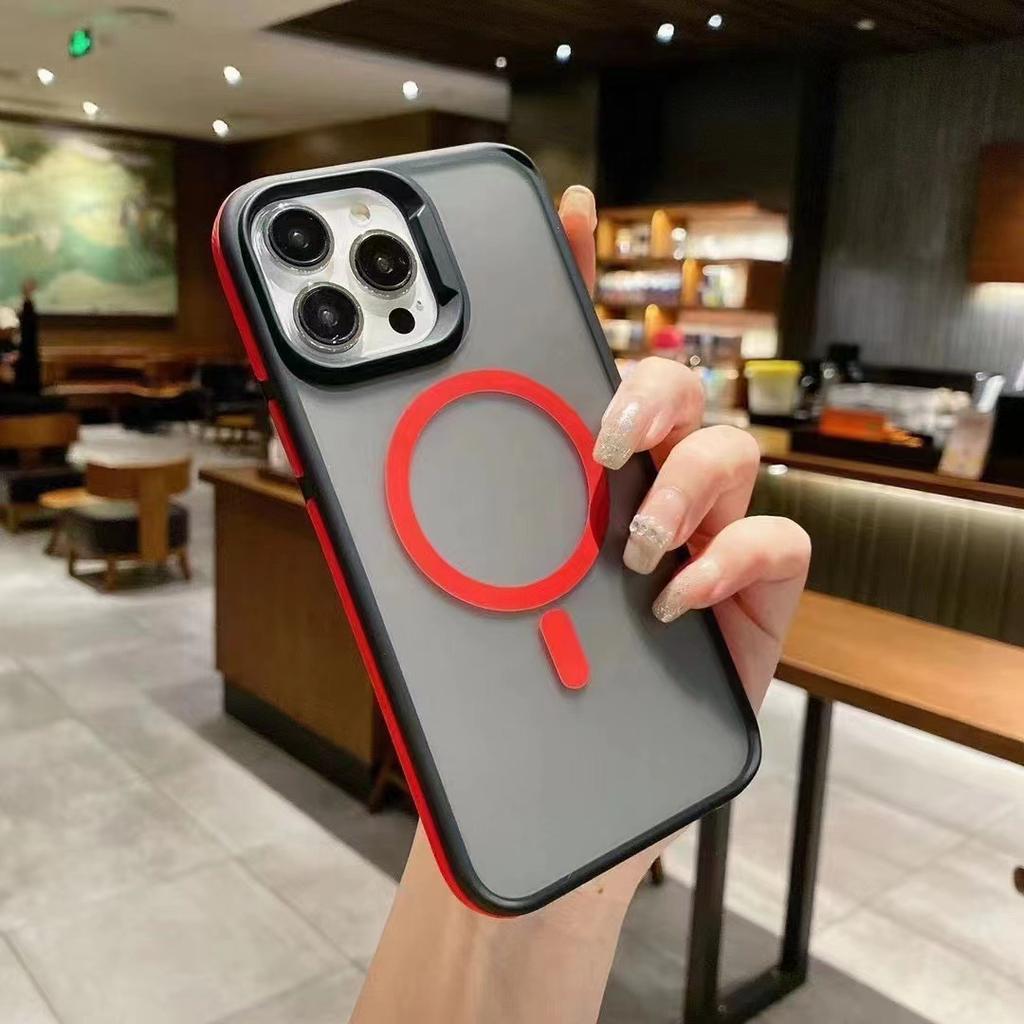 17 Applicable iPhone16Pro two-color skin color magnetic suction Apple 15 mobile phone case 14 protective case 13/12/11