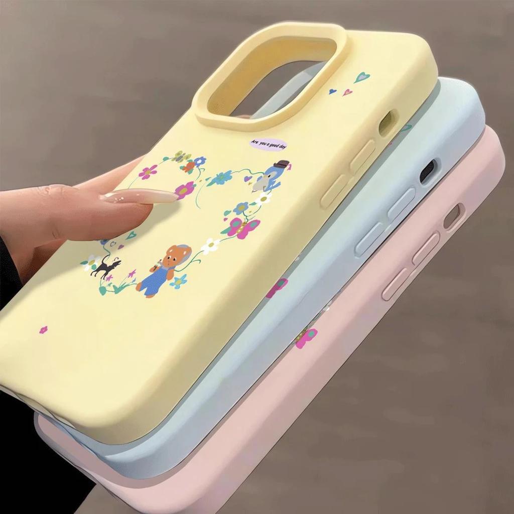 Love Wreath Bear, Suitable for iPhone17/16pro Mobile Phone Case 15 Glutinous Rice Liquid 13 Skin Feeling 12 Large Holes 14