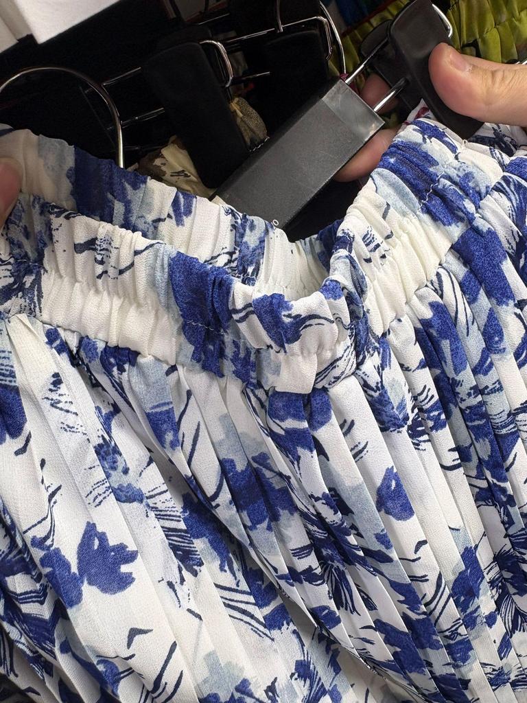 European & American Pleated Print Midi Skirt, Soft Chiffon Fabric, High Waist, Versatile Style