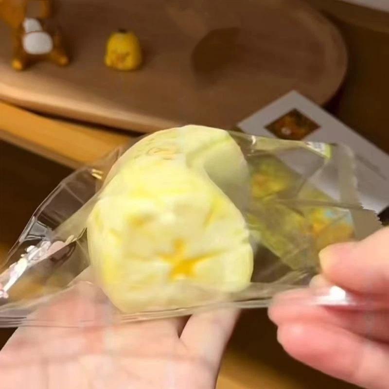 1Pc Handmade Simulation Banana Squishy Pinch Slow Rebound Relieve Stress Sensory Tool Food Grade Silicone Pressure Ball Gifts