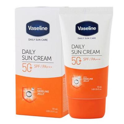 VQGTCKSN, a Natural Sunscreen with a Moisturizing Texture That Bursts Like a Water Droplet, 50ml