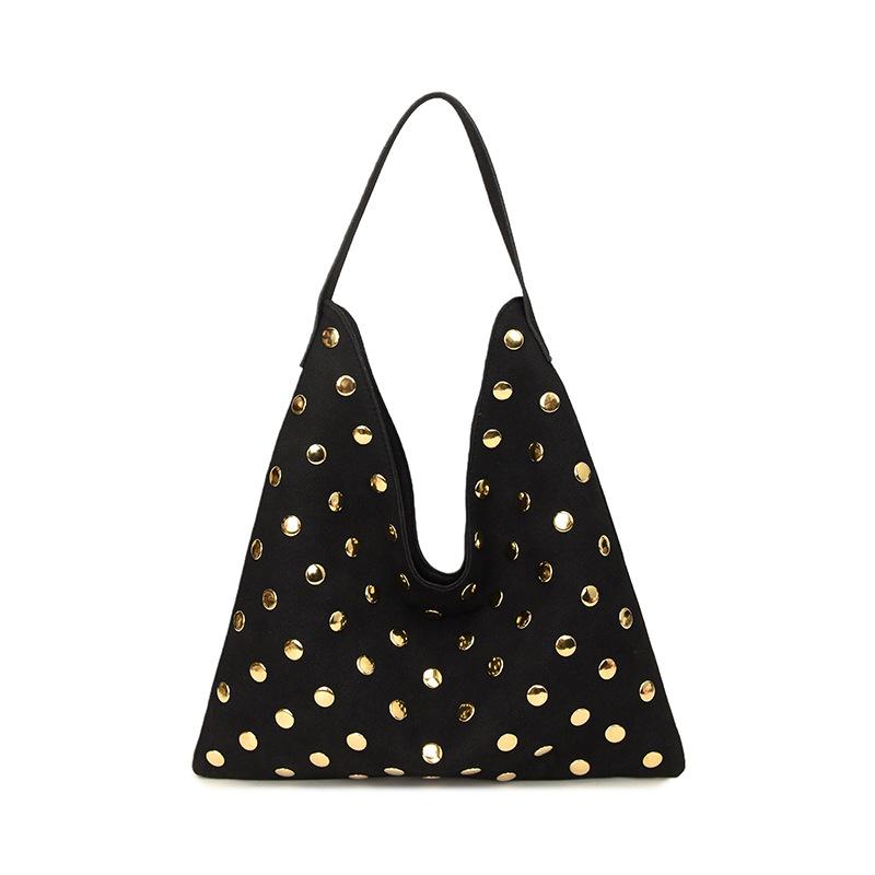 Tägliche süße und coole Persönlichkeit Nieten weiches Leder große Kapazität Tote Bag Damen Trend Pendler Schulter Achseltasche